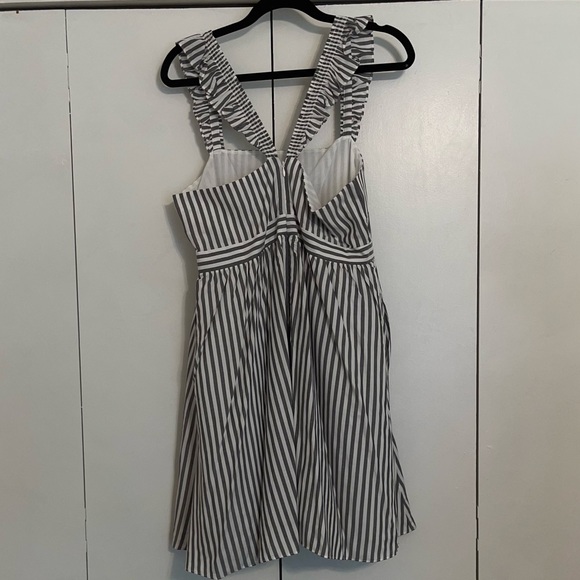 Madewell Striped Ruffle Sleeve Dress - Picture 2 of 3